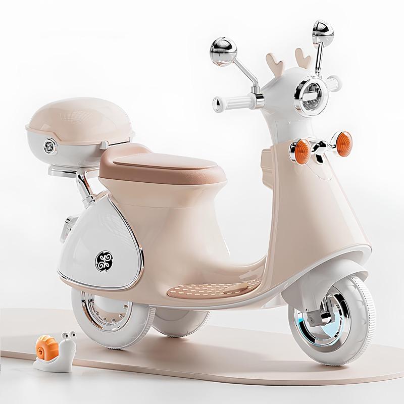 Model 903 – Vespa Scooter