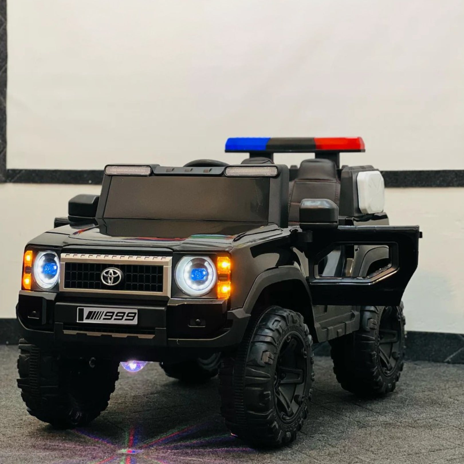 Model 999 TYT Ride-On Jeep