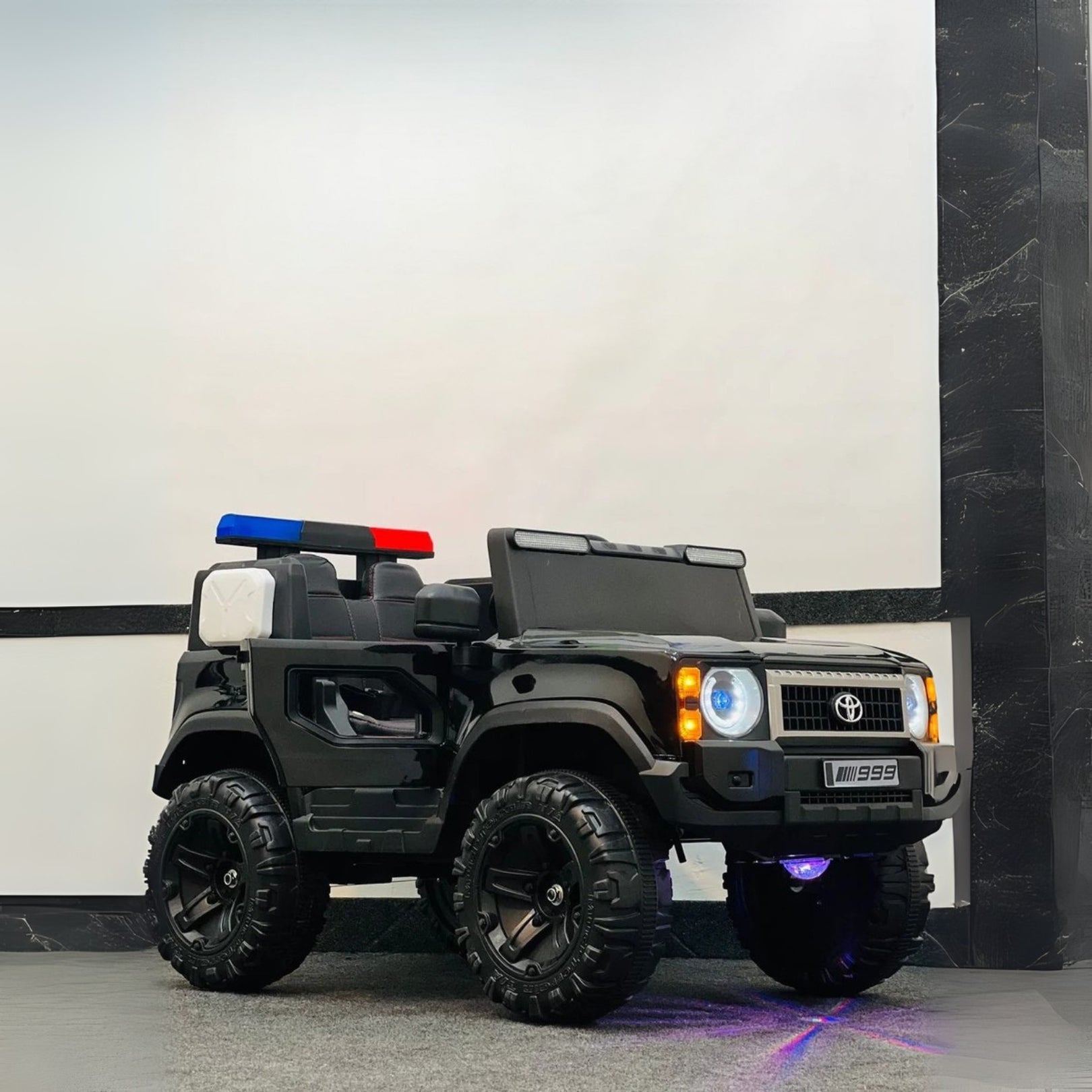 Model 999 TYT Ride-On Jeep